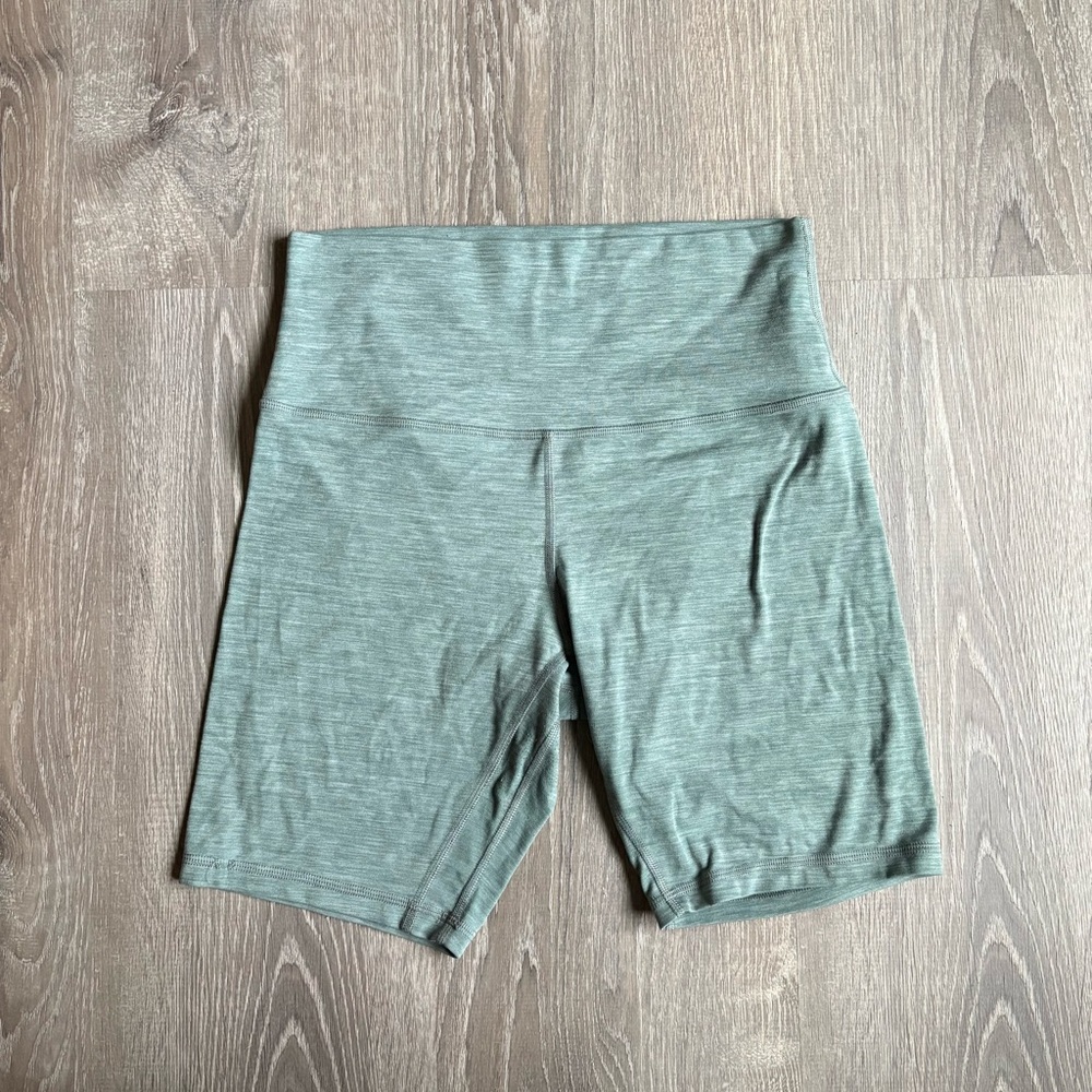 Lululemon Align High-Rise Shorts Women’s Size 8 in Heathered Tidewater Teal
